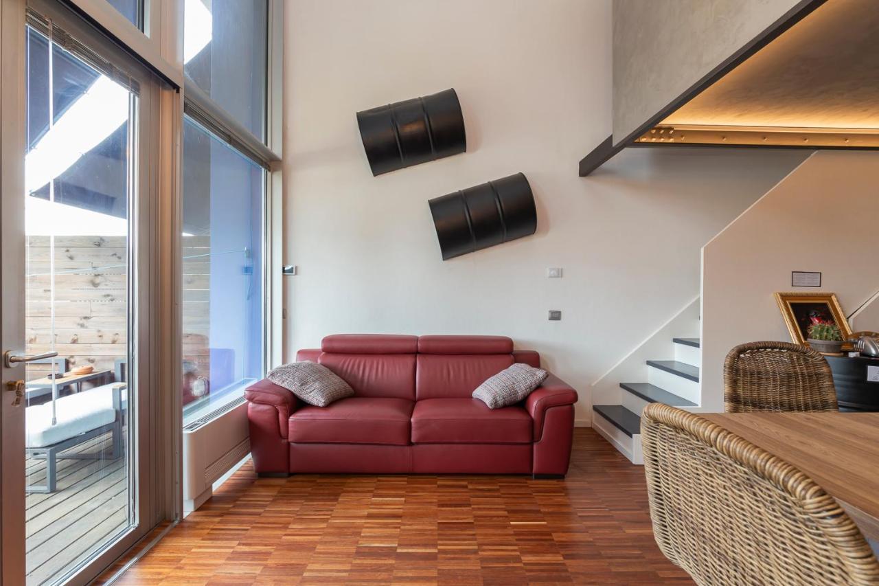 Luxury Loft Adriano 51 Apartment Милано Екстериор снимка
